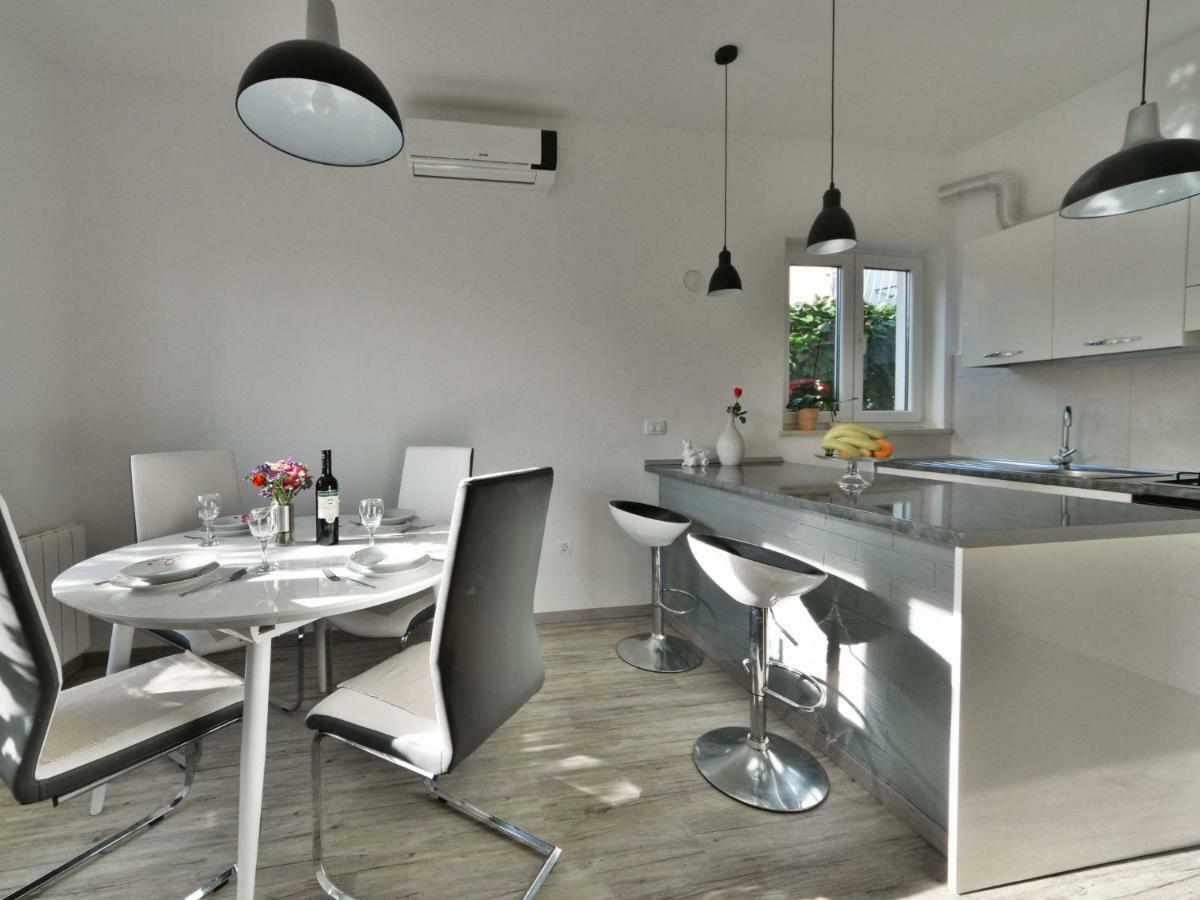 Apartment Karlo By Interhome Rukavac  Exterior photo